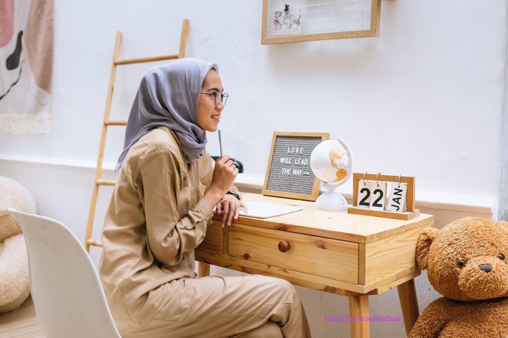 An Empowering Guide for Muslim Women's Halal Investment
